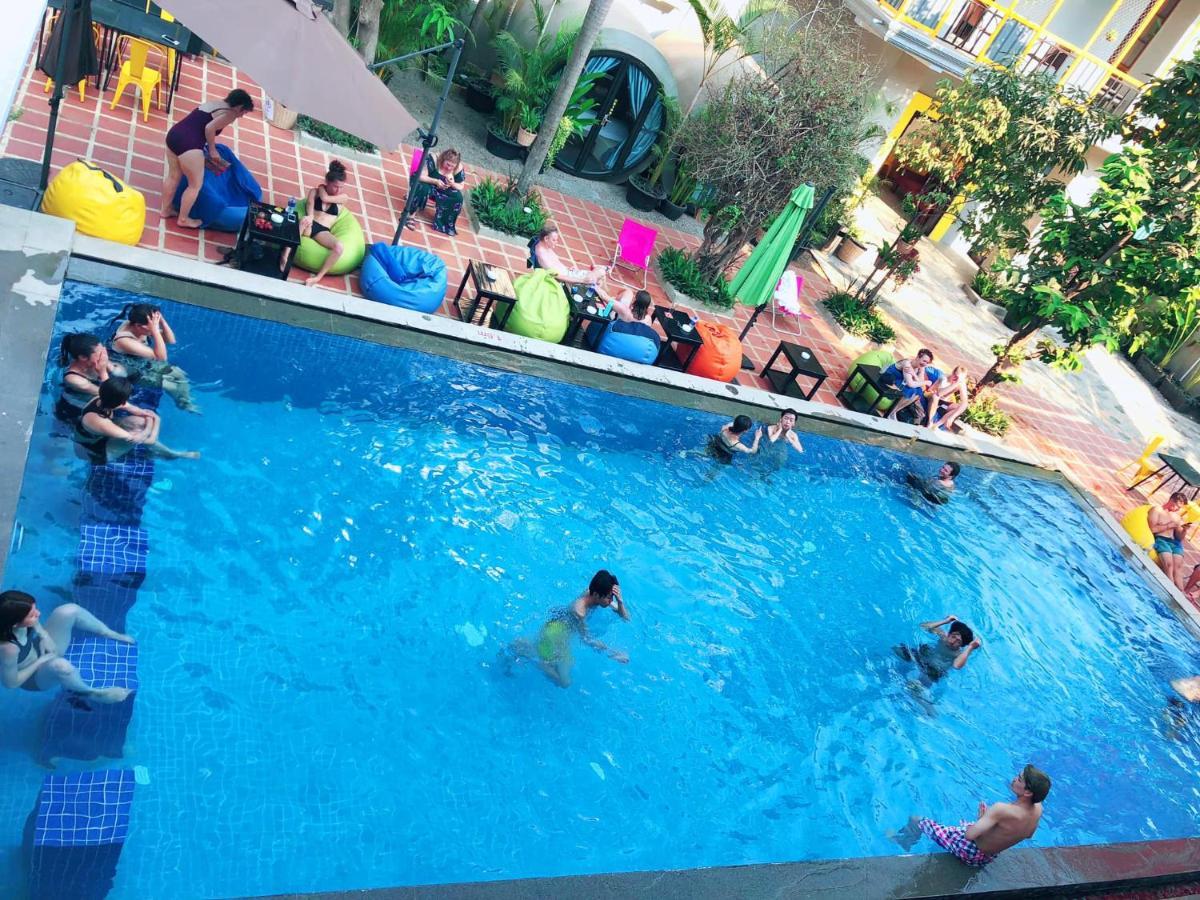 The Flex Hostel Сиемрип Экстерьер фото